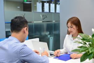 Market rebounds, VN-Index gains nearly 35 points