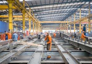VN manufacturing sector improves with business confidence hitting 16-month high