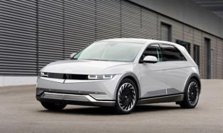 Việt Nam faces wave of electric vehicle giants entering the market