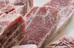 Việt Nam spent nearly 2.6 billion on imported livestock products