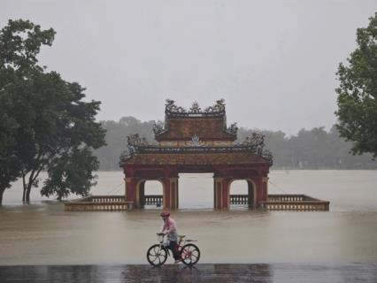 Central region hit by floods