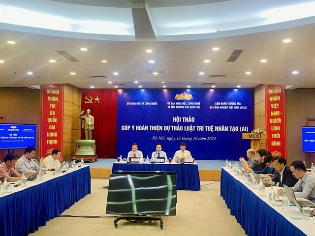 Việt Nam needs legal framework for safe, transparent AI development: experts