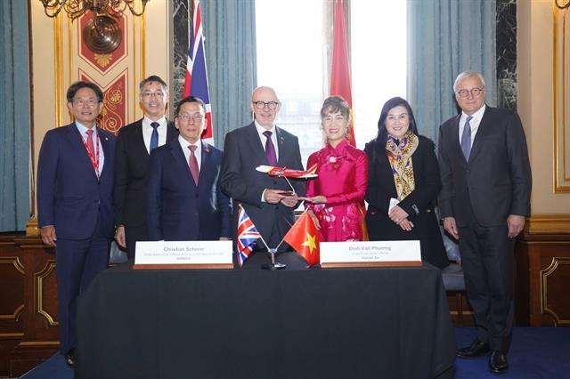 Vietjet places landmark order for 100 Airbus A321neo Jets, bolstering the UK-Việt Nam comprehensive strategic partnership