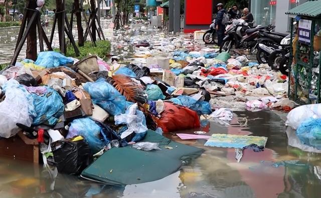 Flood waste problem in Huế