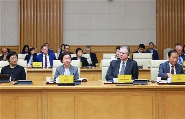 Việt Nam seeks global partnership to achieve ambitious growth targets