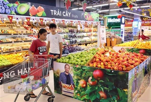 Việt Nam stimulates domestic consumption, diversifies export markets