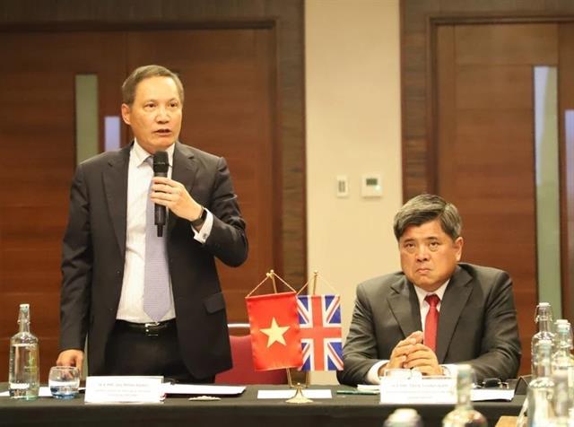 Việt Nam, UK boost agricultural trade ties