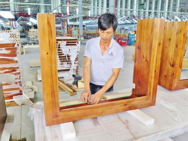 New Zealand, Việt Nam expand timber trade partnership