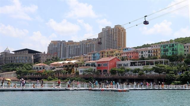 
Deputy PM gives opinions on projects serving APEC Economic Leaders Week 2027