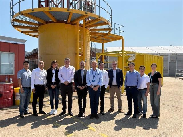 Việt Nam, UK enterprises discuss collaboration in offshore wind energy production