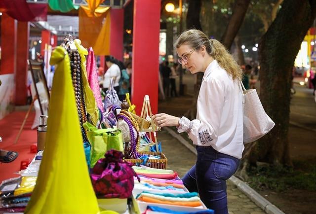 Hà Nội to launch online store on Shopee to boost digital economy