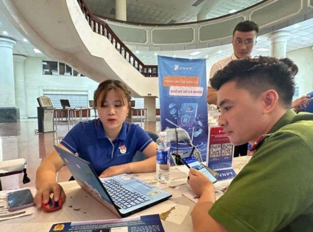 VNPT, Viettel and Intrust CA dominate digital signature market in Việt Nam