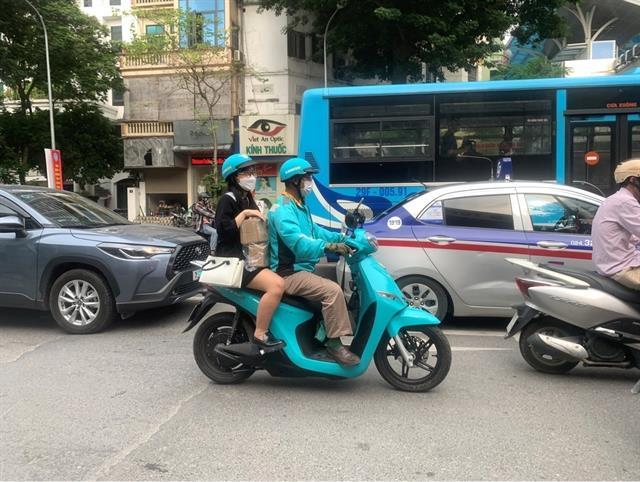 Việt Nam surges into battery-swapping for e-scooters