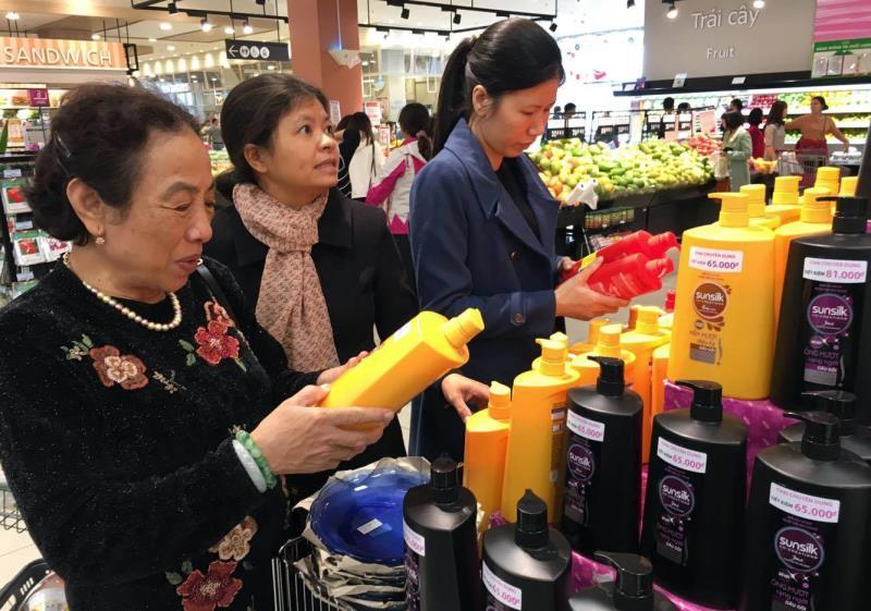 Japanese goods conquering VN