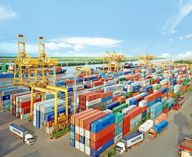 Fee collection at Hai Phong ports is legal: Peoples Committee