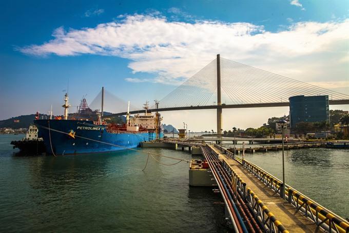 States divestment plan set for failure