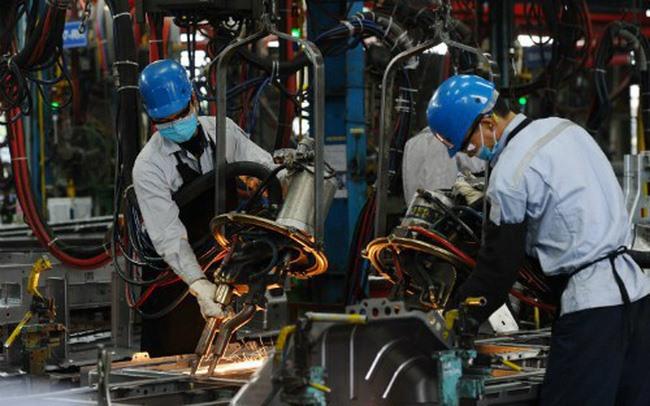 Viet Nams PMI bounces back in October