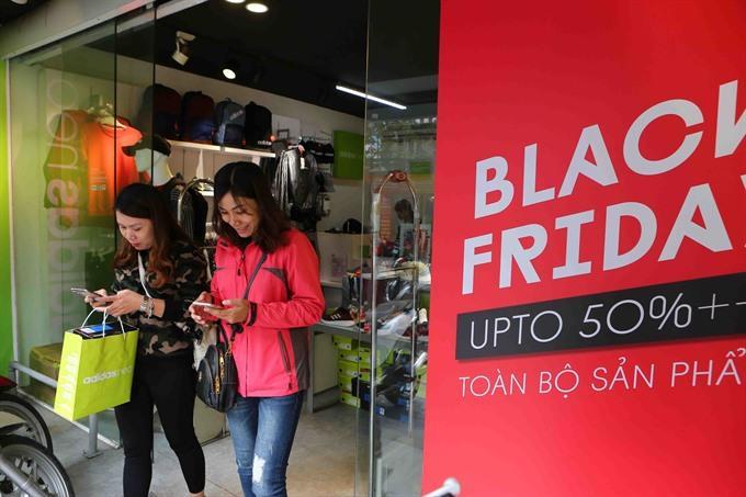 Vietnamese shoppers go mad for Black Friday
