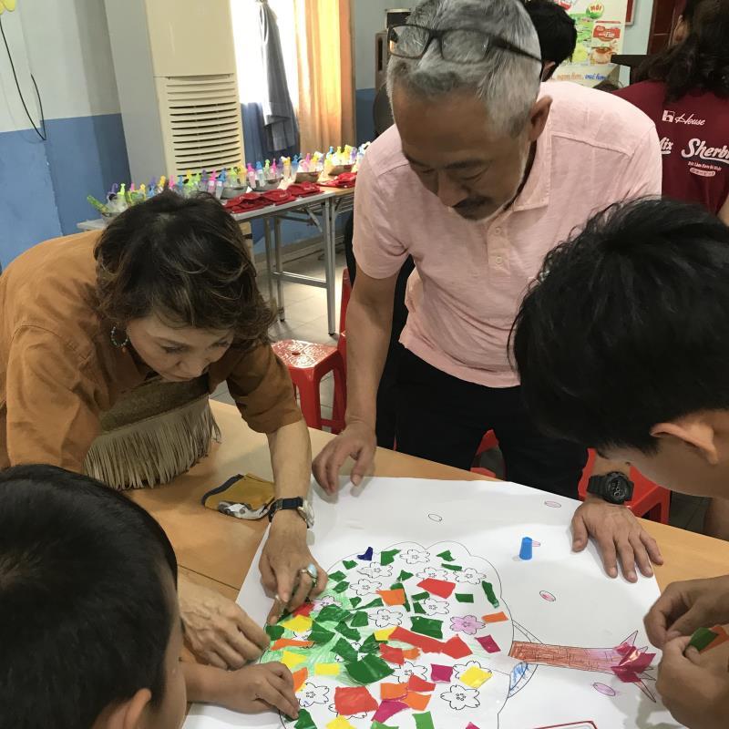 Japanese business community donates water heater to orphanage