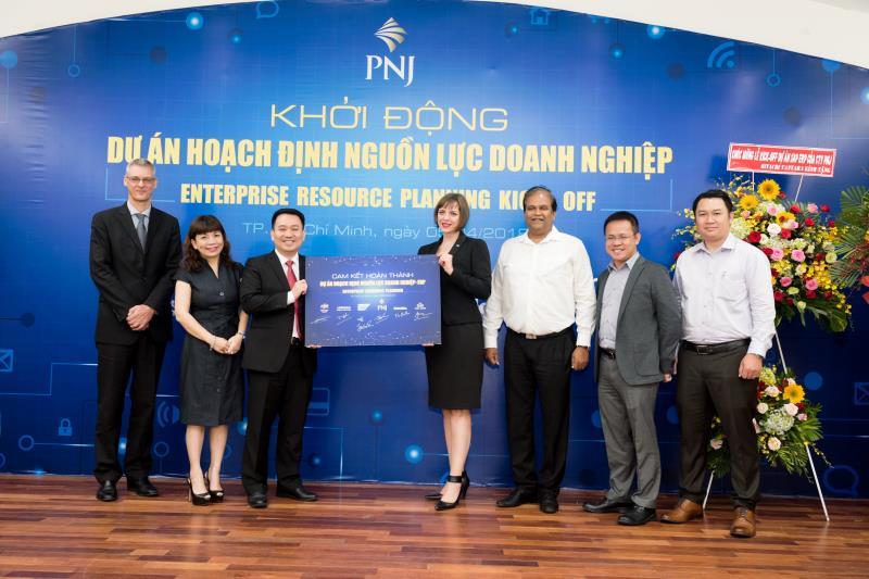 Jewellery giant embraces ERP