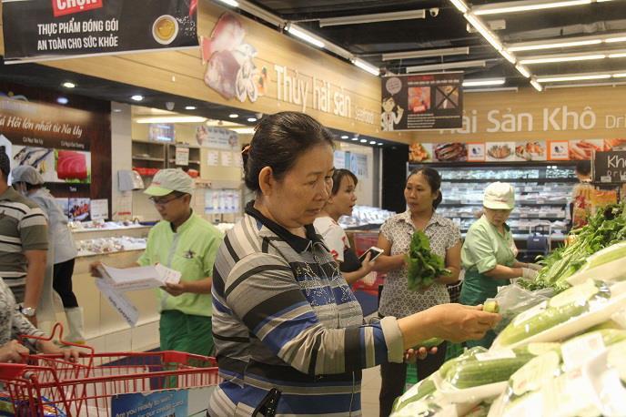 Lotte Mart rejects loss reports