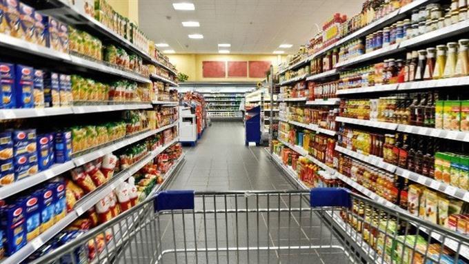 VN consumers spend less on FMCG