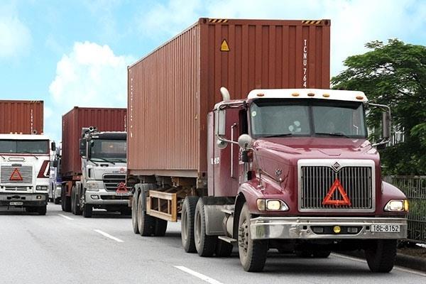 Govt aims to boost logistics by cutting costs
