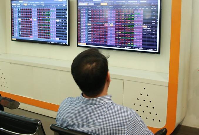 Stocks rise, despite wide uncertainty