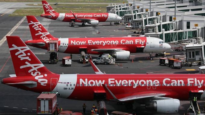 AirAsia unveils fifth route to VN