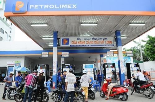Petrolimex increases consumption of Nghi Son Refinery products