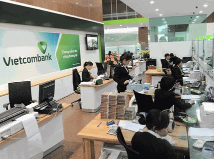 Vietcombank to offload MB shares, follow rules
