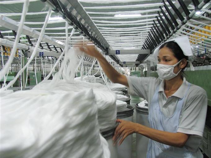Vietnams cotton imports surpass 2 billion from Jan-Aug