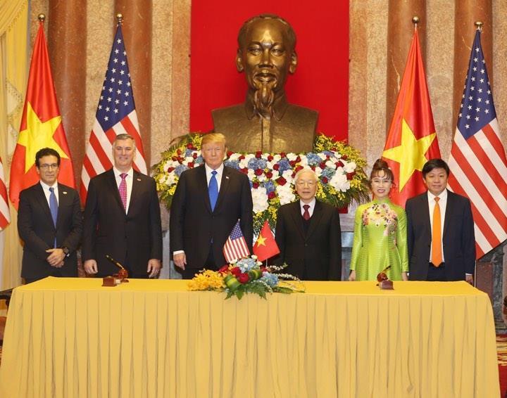 Vietjet inks 18b deals with US partners