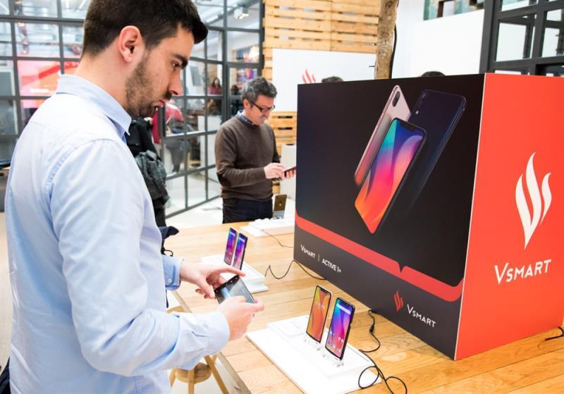 Vsmart smart phones distributed in Spain