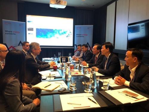 Dung Quat Oil Refinery finds potential crude oil exporters