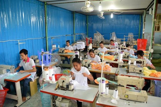 Central bank says small companies should be able to access bank loans