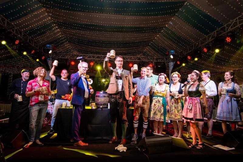 Germanys Oktoberfest comes to town