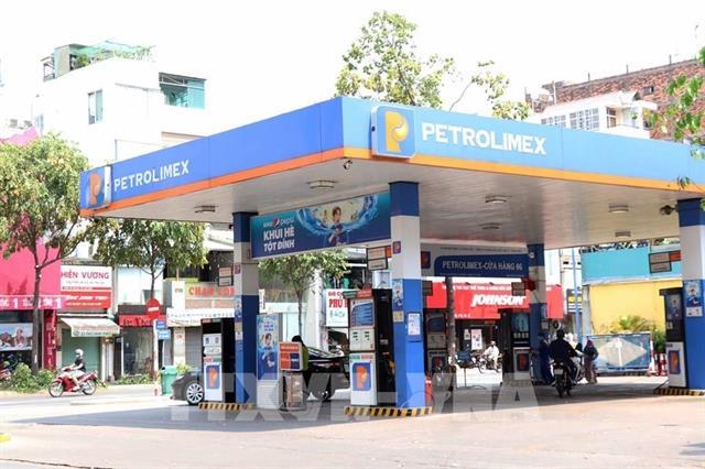 HCM City ensures oil and petrol supply, takes steps to prevent hoarding