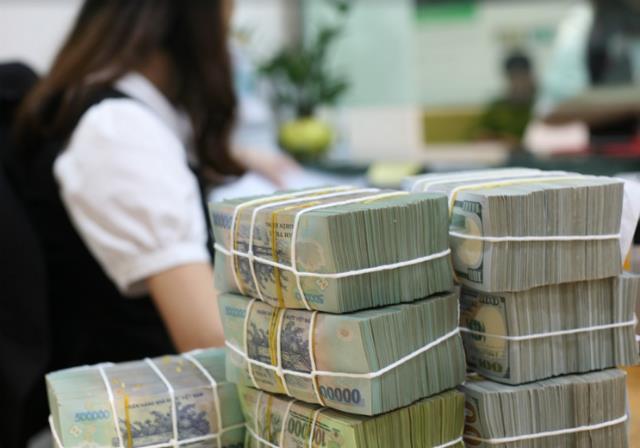 Banking sector reviews effects of Covid-19 pandemic, prepare for difficult year