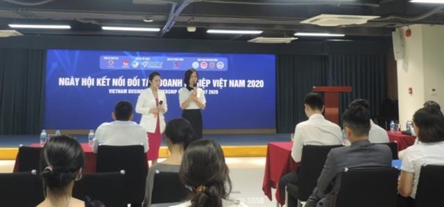 HCM City helps firms hard-hit by COVID-19 avoid bankruptcy