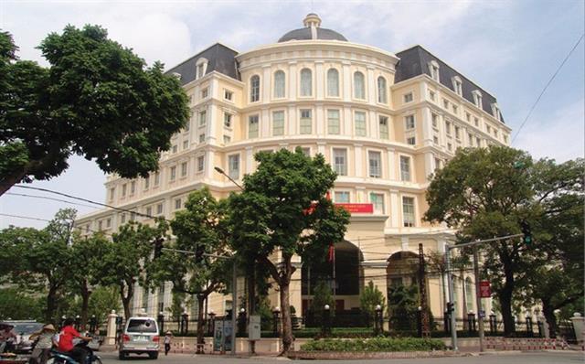 Service charges lowered for local securities trading