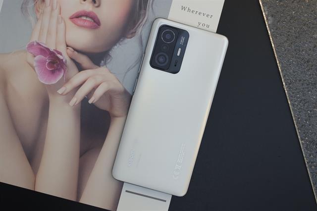 Xiaomi launches new phones and smart living products in Viet Nam