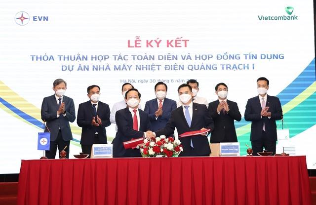 Vietcombank sponsors 1.2 billion for Quang Trach 1 thermal power project