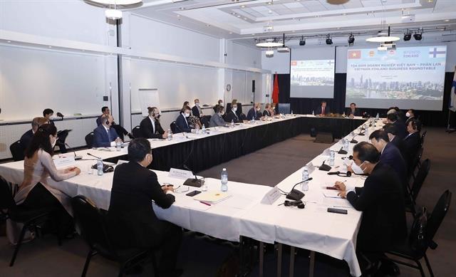 Top legislator attends Vietnam-Finland Business Roundtable