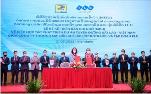 Vietnamese, Lao businesses work to speed up strategic cooperation projects