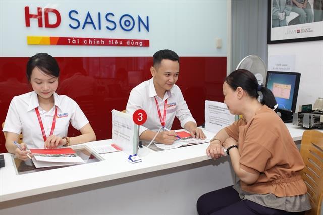 Why do workers opt for HD SAISONs loan package?
