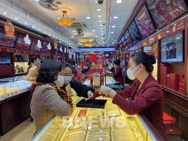 Demand for gold dips by 12 per cent in Q1