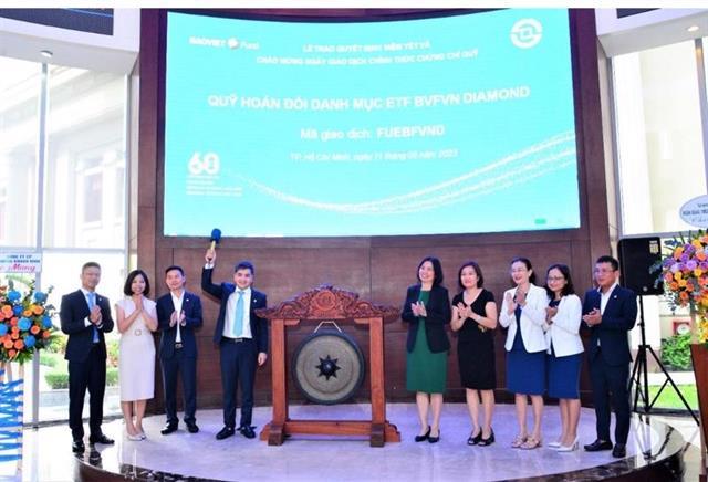 HoSE welcomes another ETF simulating index of diamond stocks