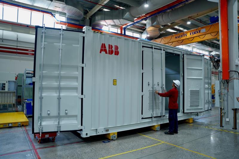ABB commits to supporting Việt Nams sustainable development