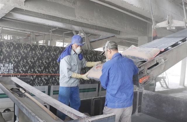 Building material enterprises find ways to overcome difficulties